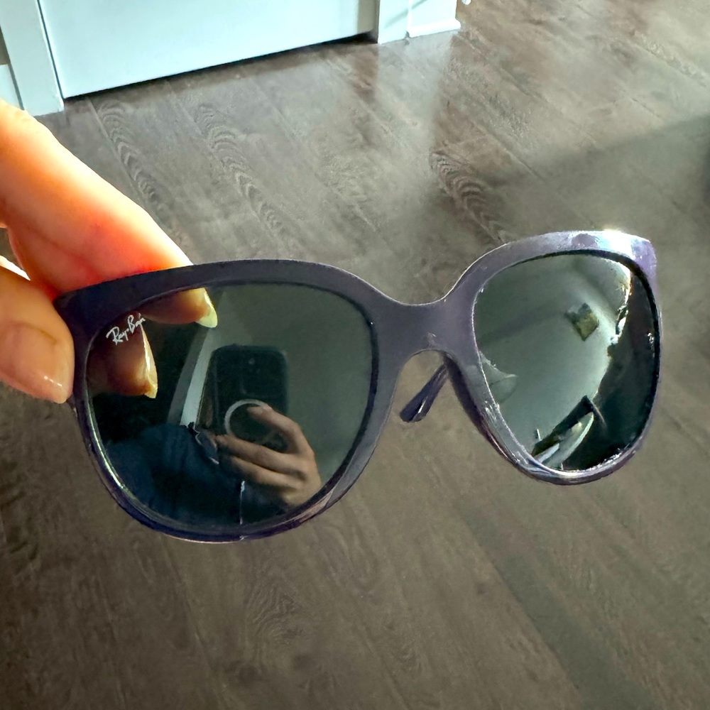 Ray-Ban Modern Wayfarer W/ BOX GREAT CONDITION - MAKE ME AN OFFER